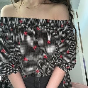 Off the shoulder black and red cropped top